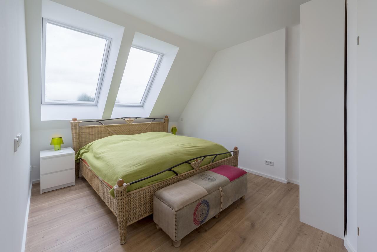 Wn Rooms Wiener Neustadt Bagian luar foto